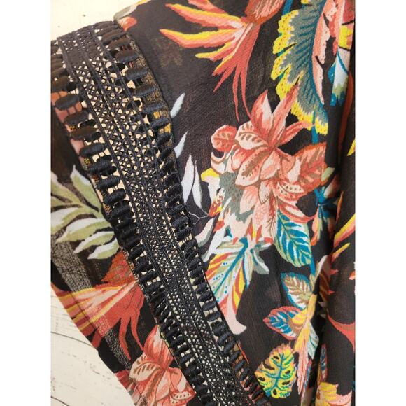 Zac & Rachel Batwing Boho Top Women's 1X V-Neck Semi Sheer Black Tropical - Picture 6 of 13